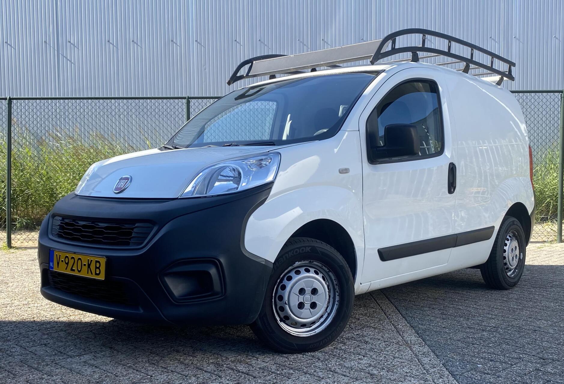 Fiat Fiat Fiorino 1.3 MJ Actual |EURO 6 | Airco | Schuifdeur | 2017 - voorkant