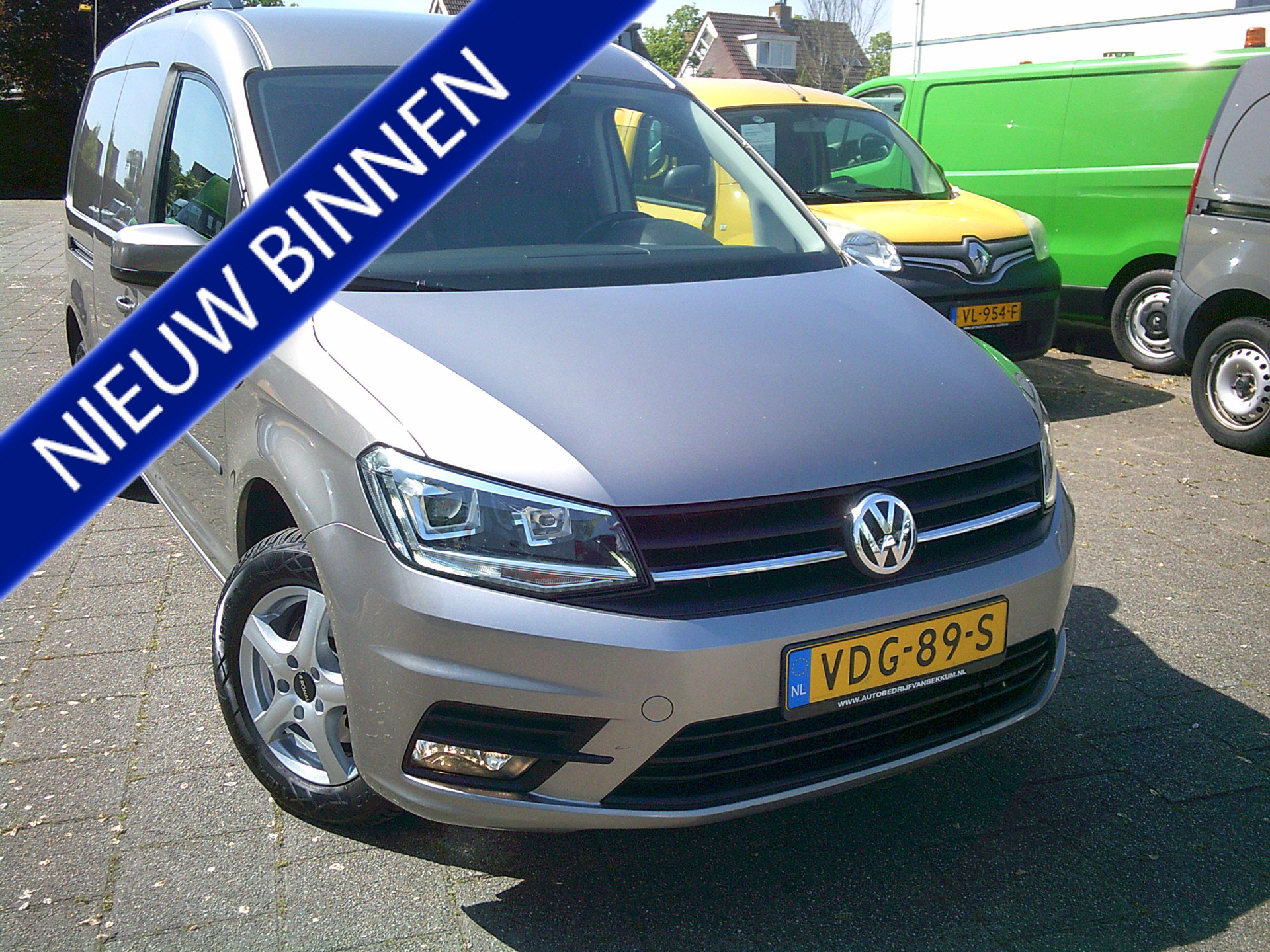 Volkswagen Caddy Modified Partition Wall 2.0 TDI L2H1 BMT Maxi Exclusive Edition 2019 - voorkant