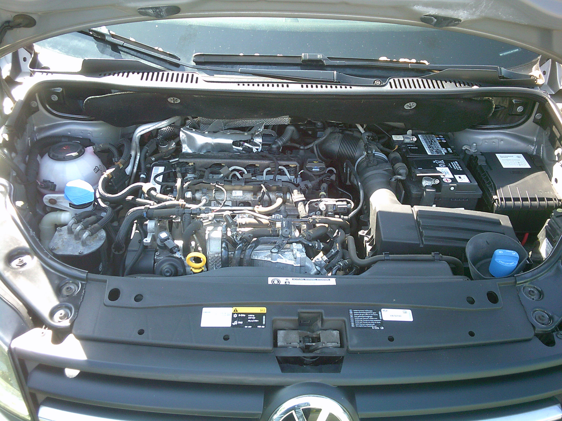 Foto van Volkswagen Caddy Modified Partition Wall