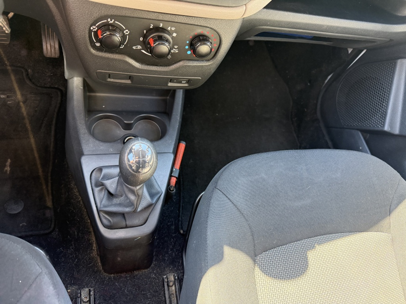 Foto van Dacia Dokker
