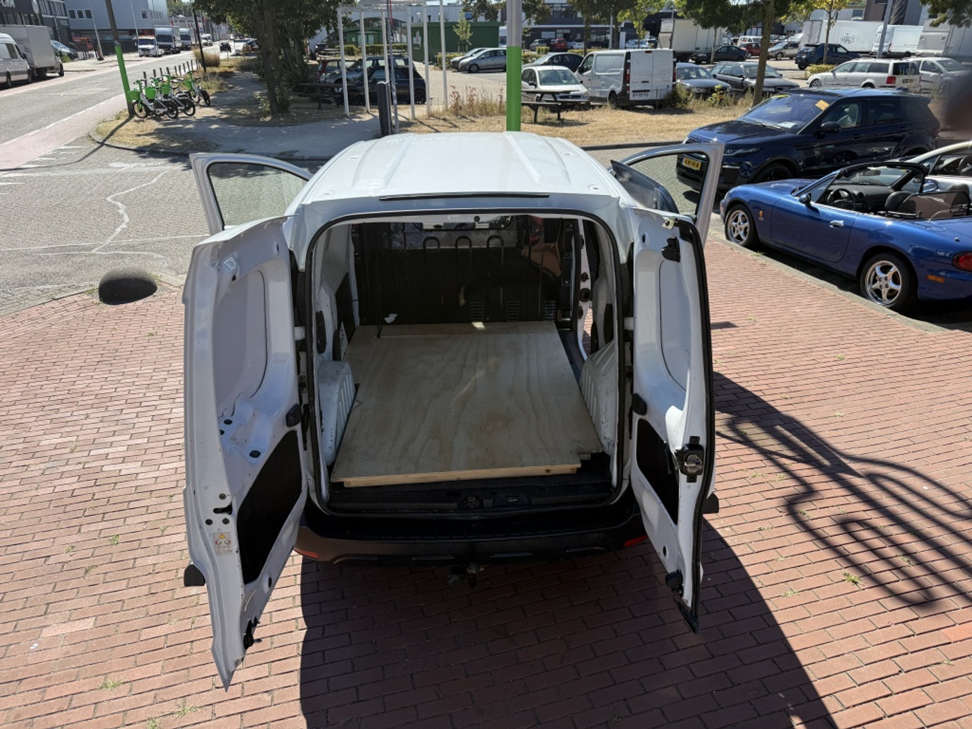 Foto van Dacia Dokker