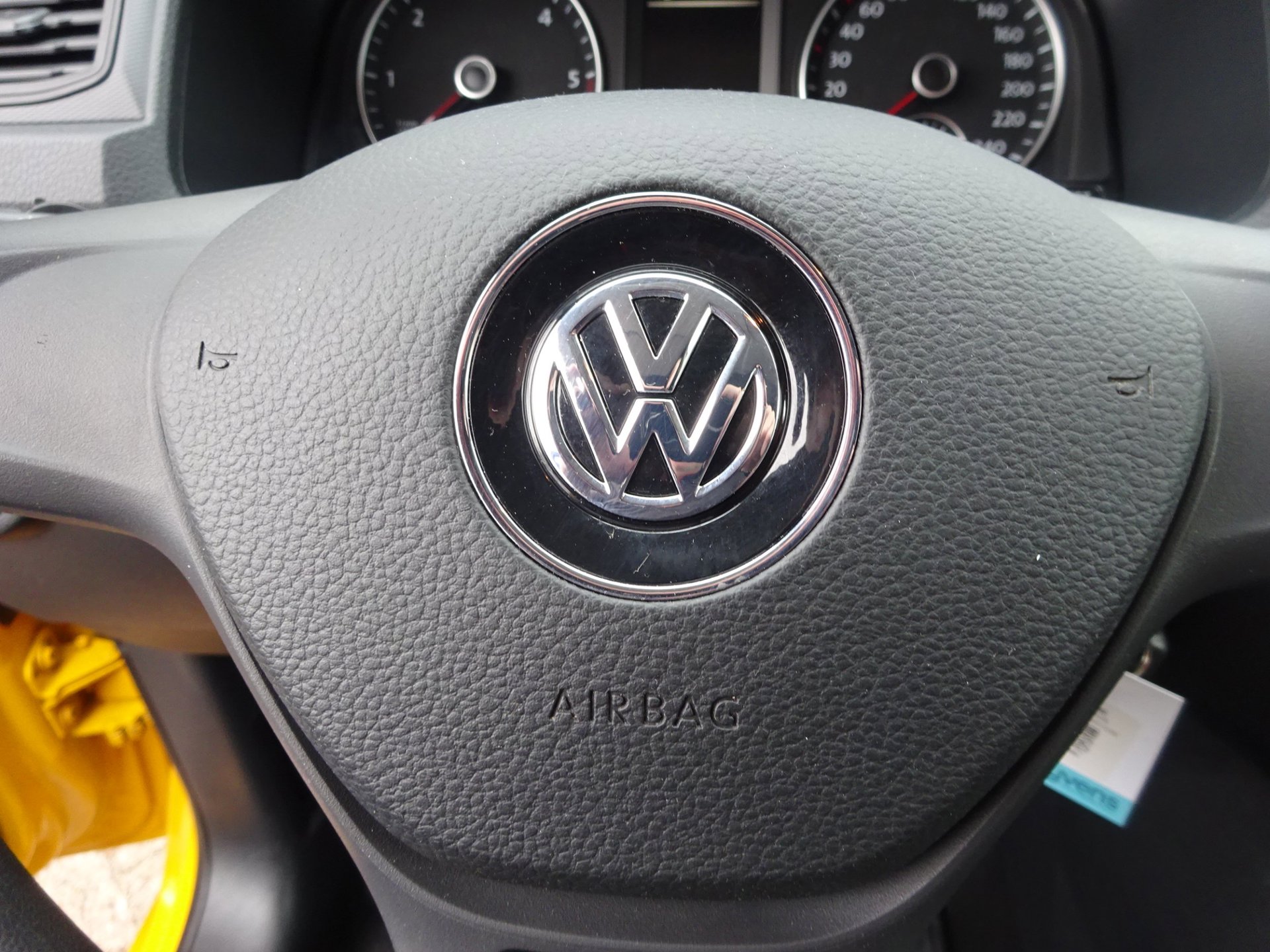 Foto van Volkswagen Caddy Modified Partition Wall