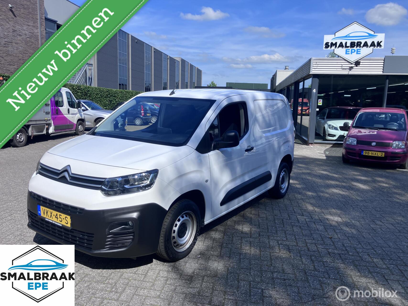 Citroen Berlingo 1.5 BlueHDI Club 2021 - voorkant