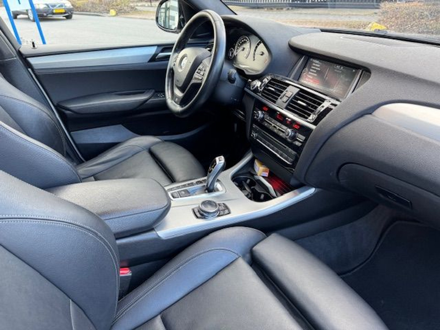 Foto van BMW X4 Xdrive20i