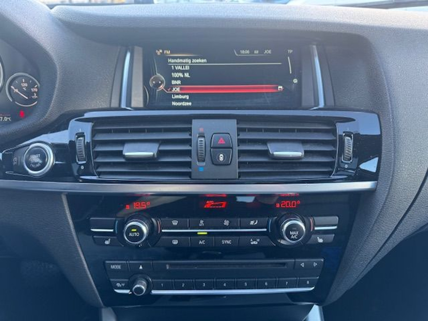 Foto van BMW X4 Xdrive20i