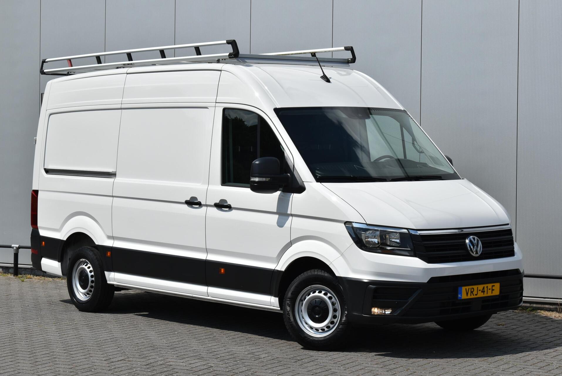 Volkswagen Crafter 30 2.0 TDI L3H3 2022 - voorkant