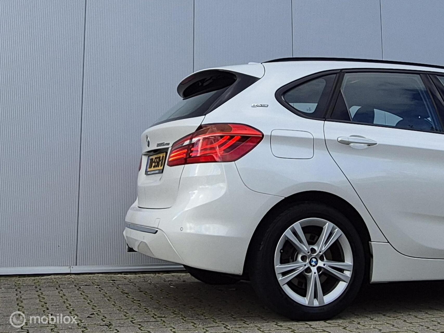 Foto van BMW 225xe Iperformance