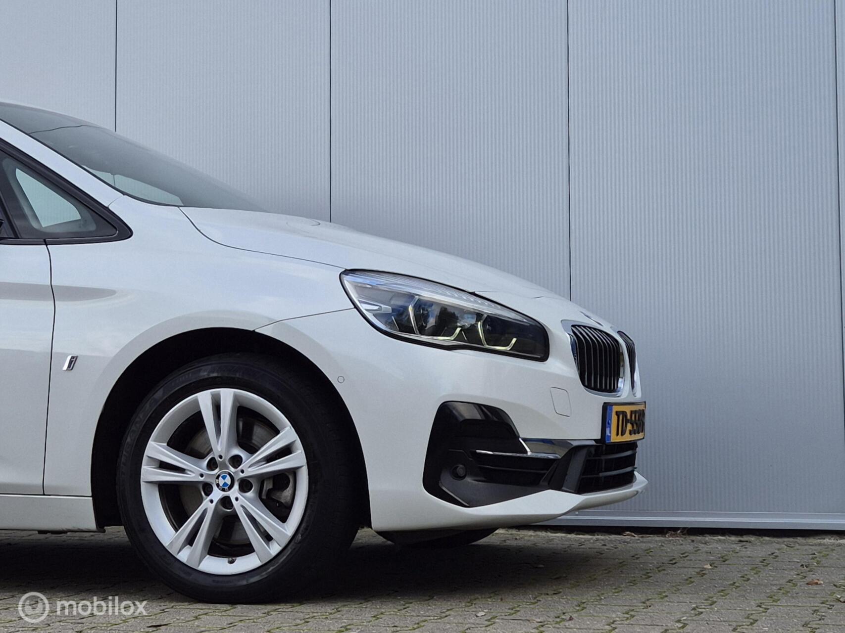 Foto van BMW 225xe Iperformance