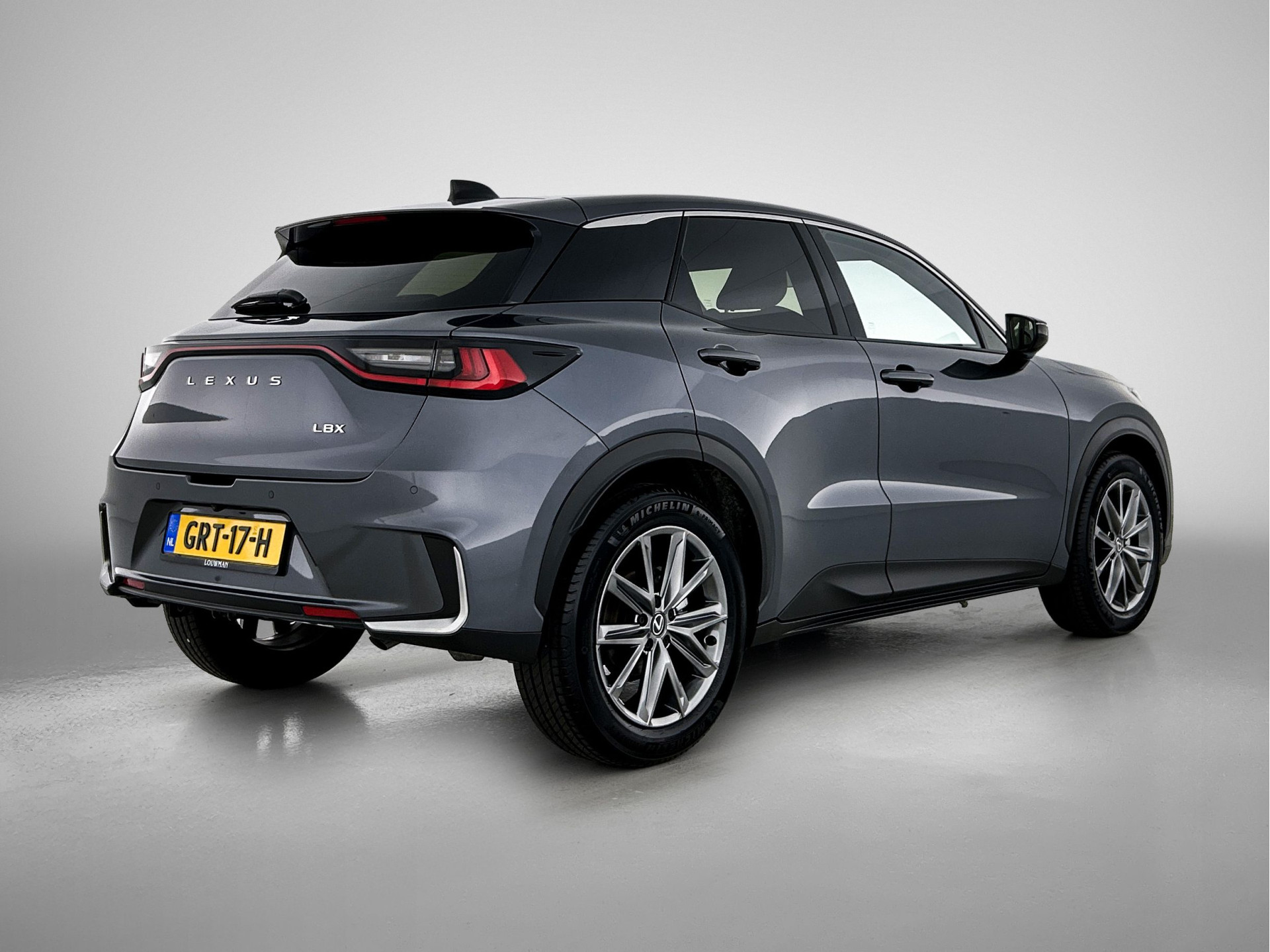 Foto van Lexus Lexus LBX