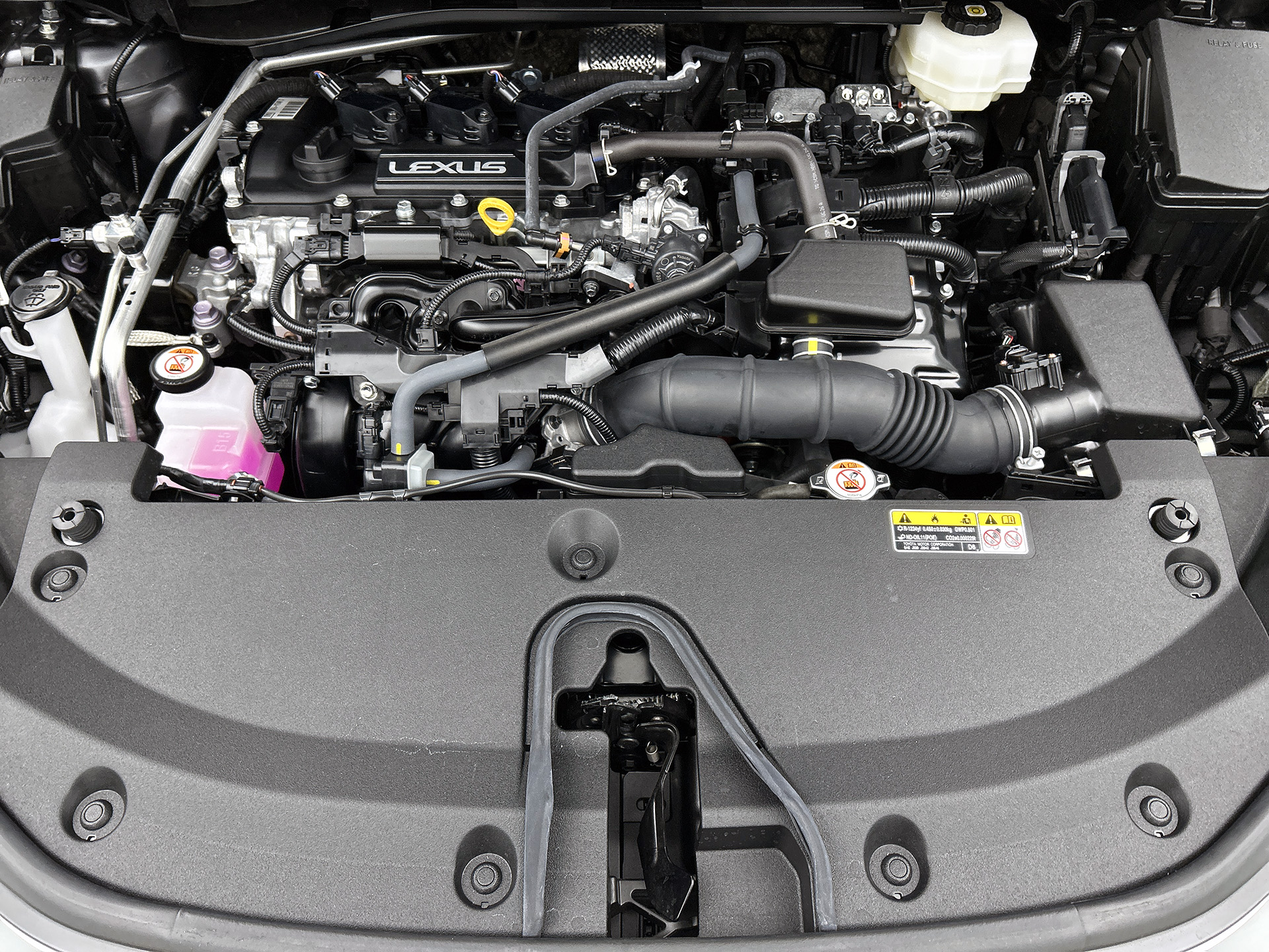 Foto van Lexus Lexus LBX
