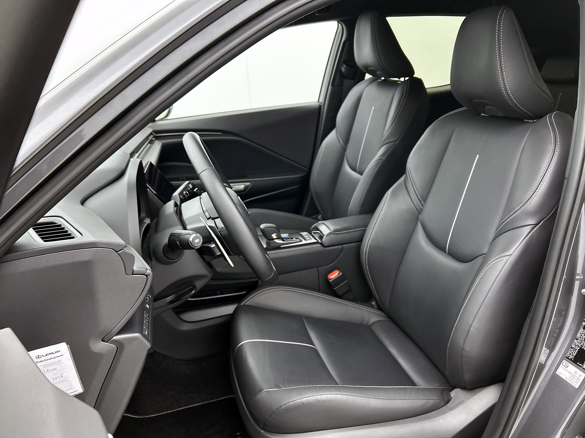 Foto van Lexus Lexus LBX