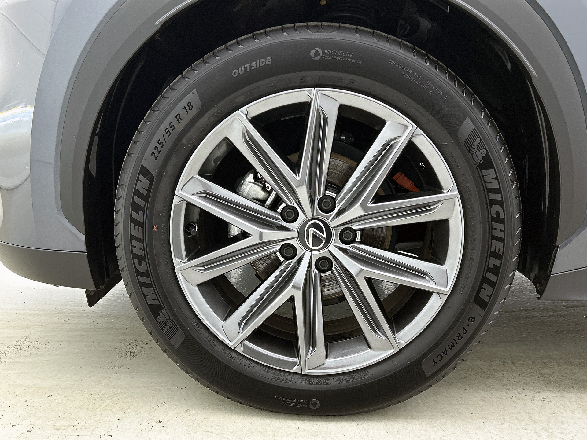 Foto van Lexus Lexus LBX