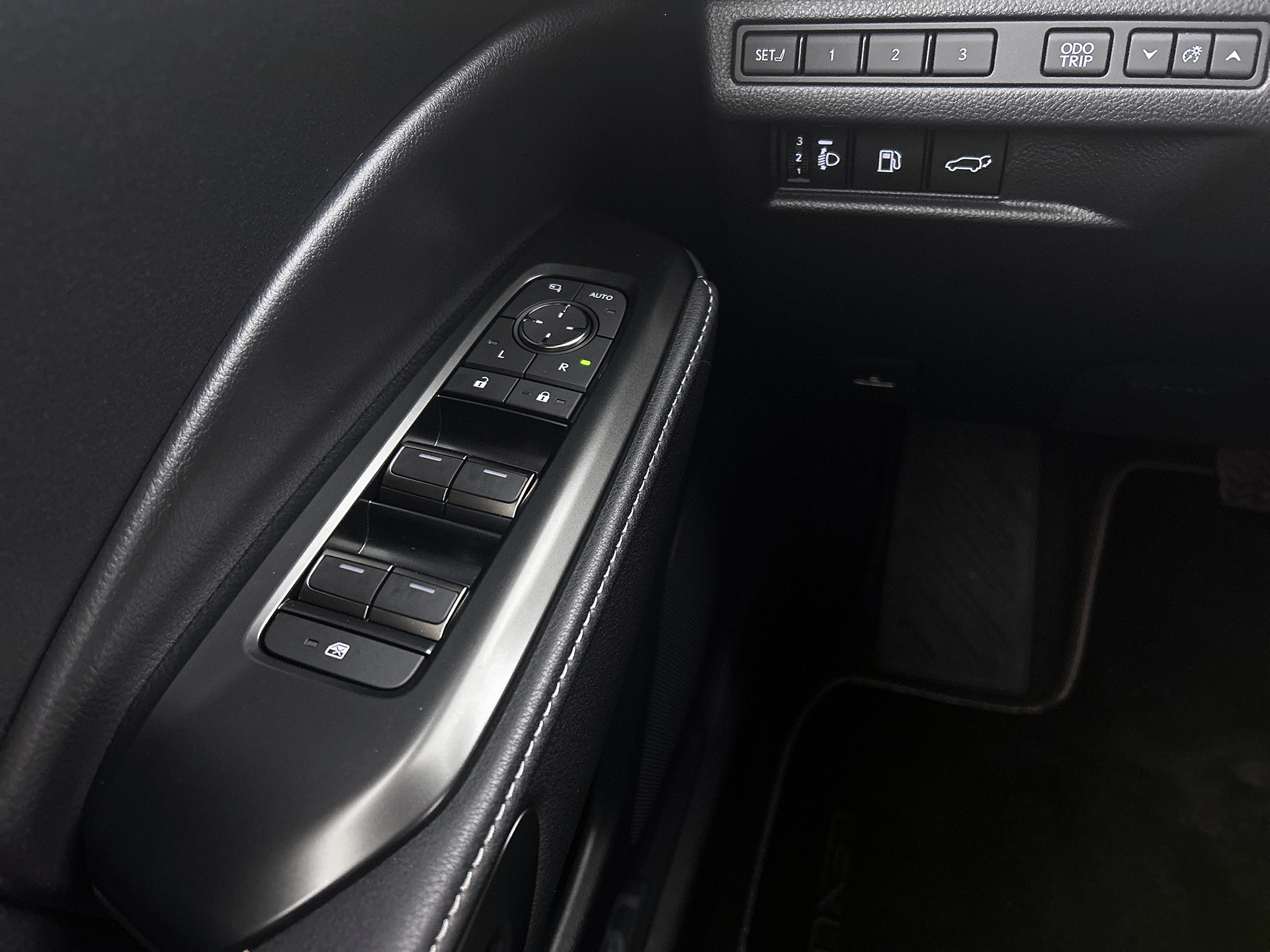 Foto van Lexus Lexus LBX