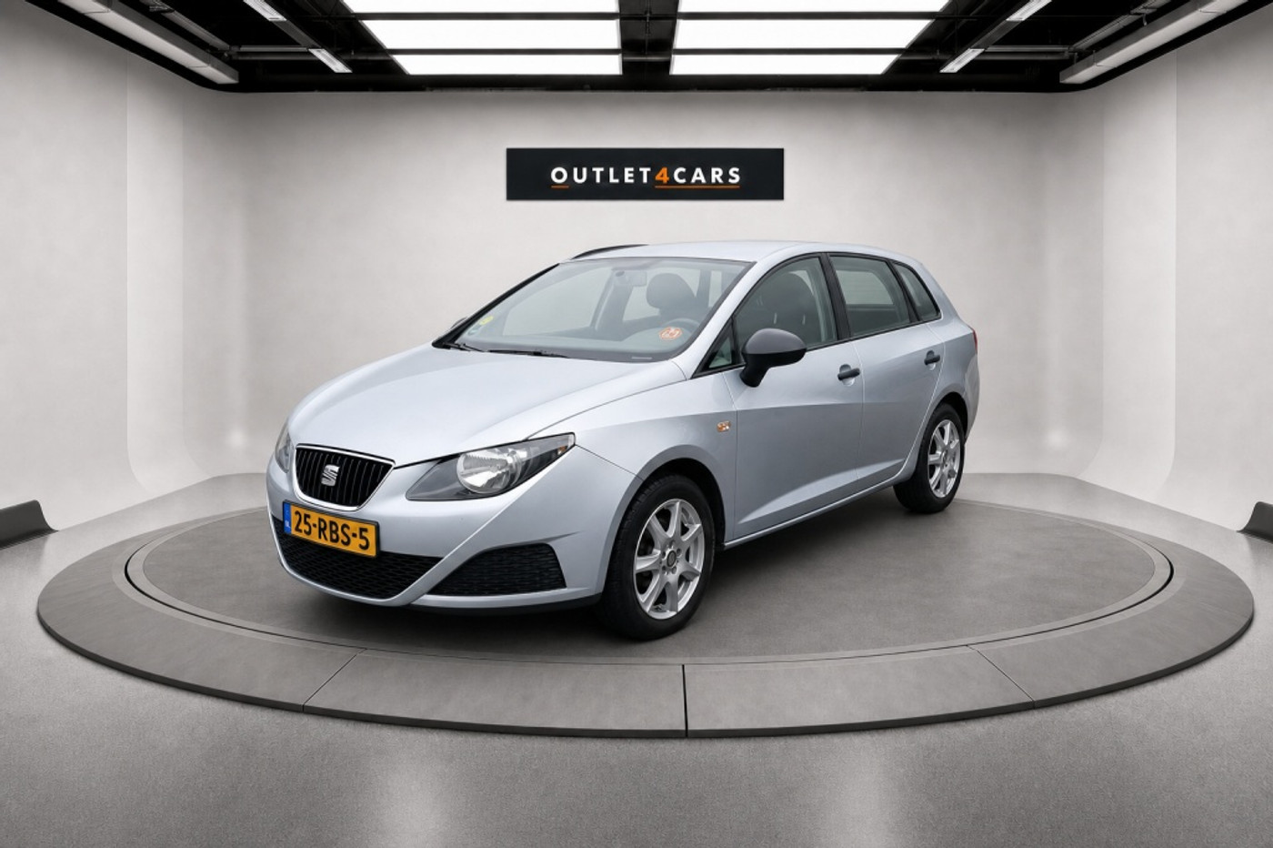 Seat Ibiza ST 1.4 Reference 2010 - voorkant