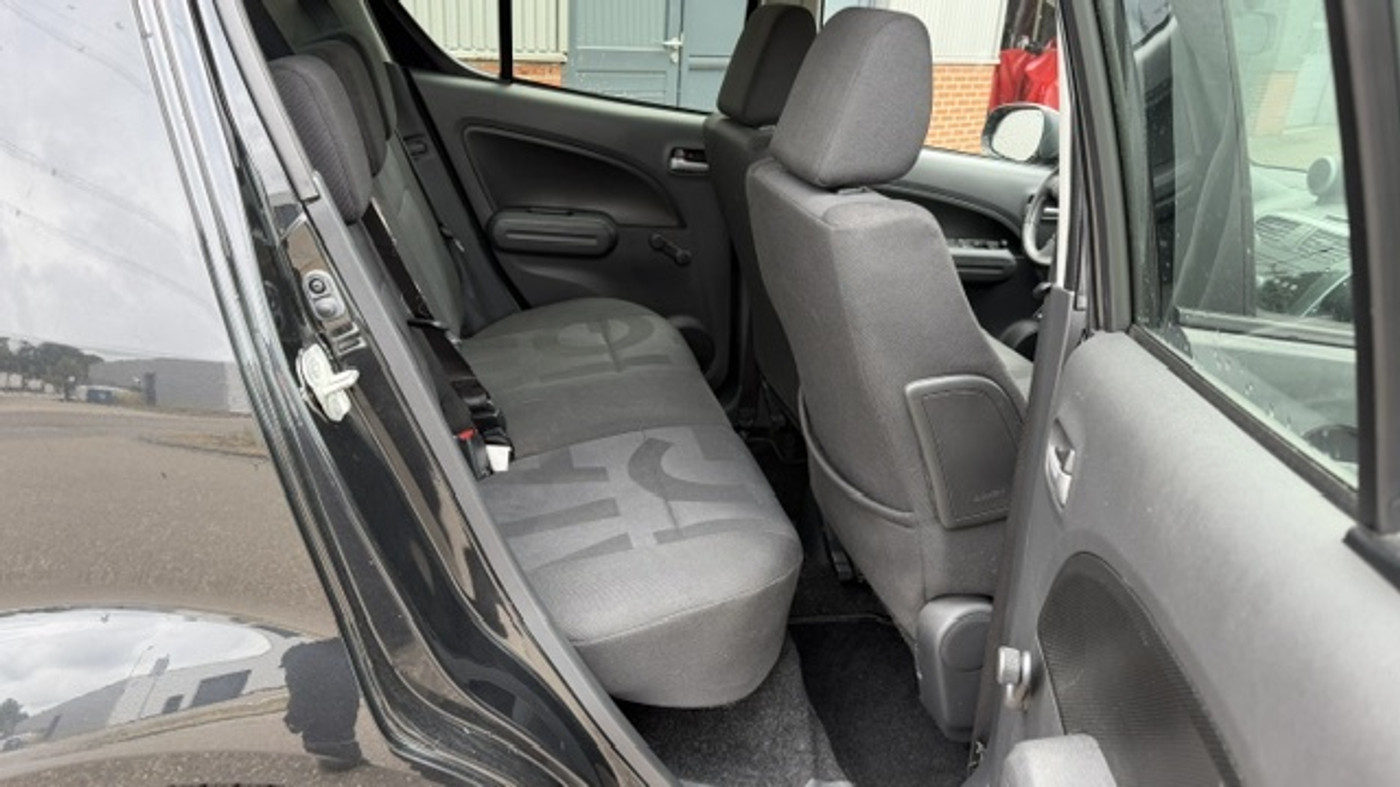 Foto van Opel Agila