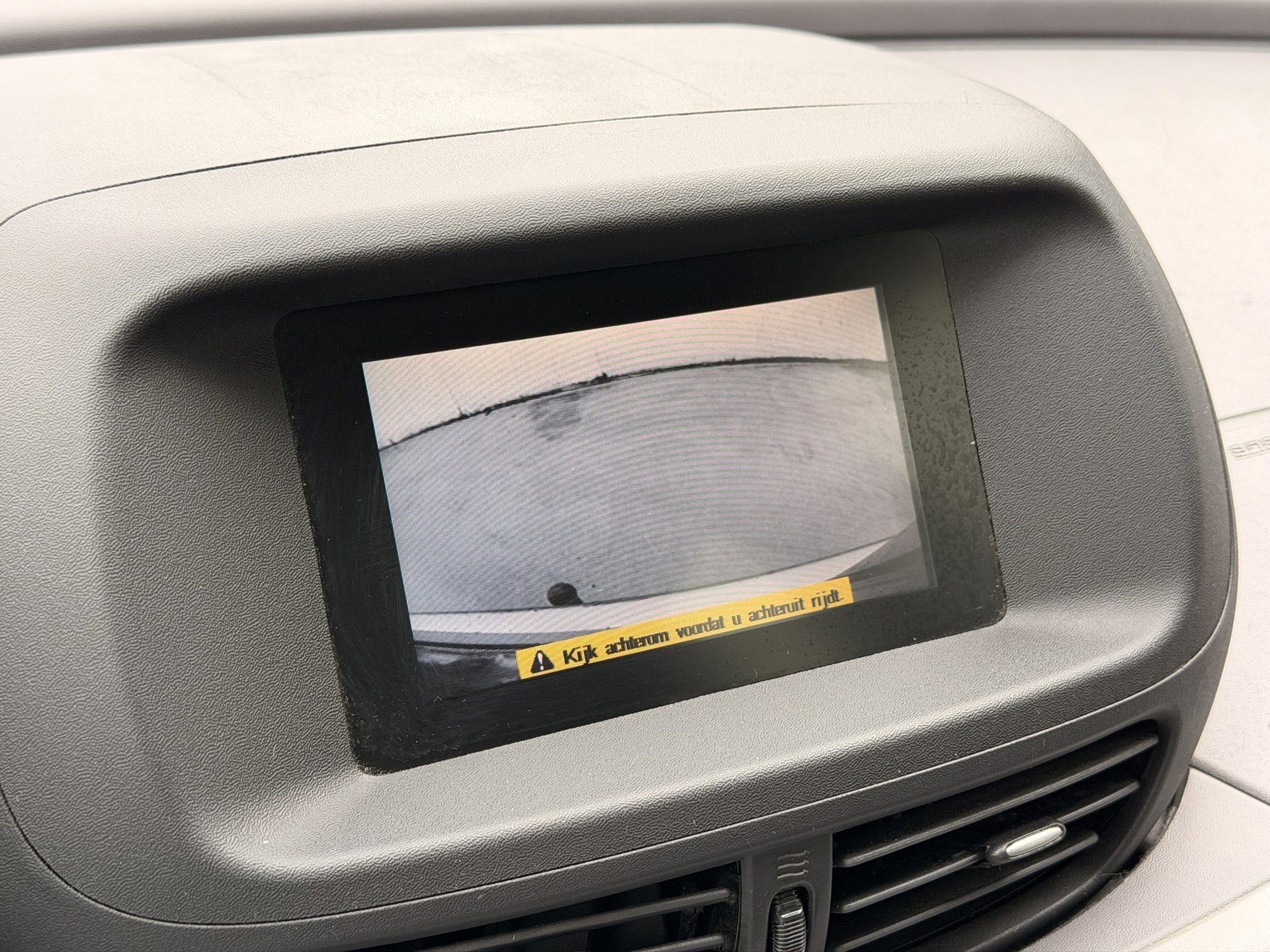 Foto van Nissan Nissan Almera Tino