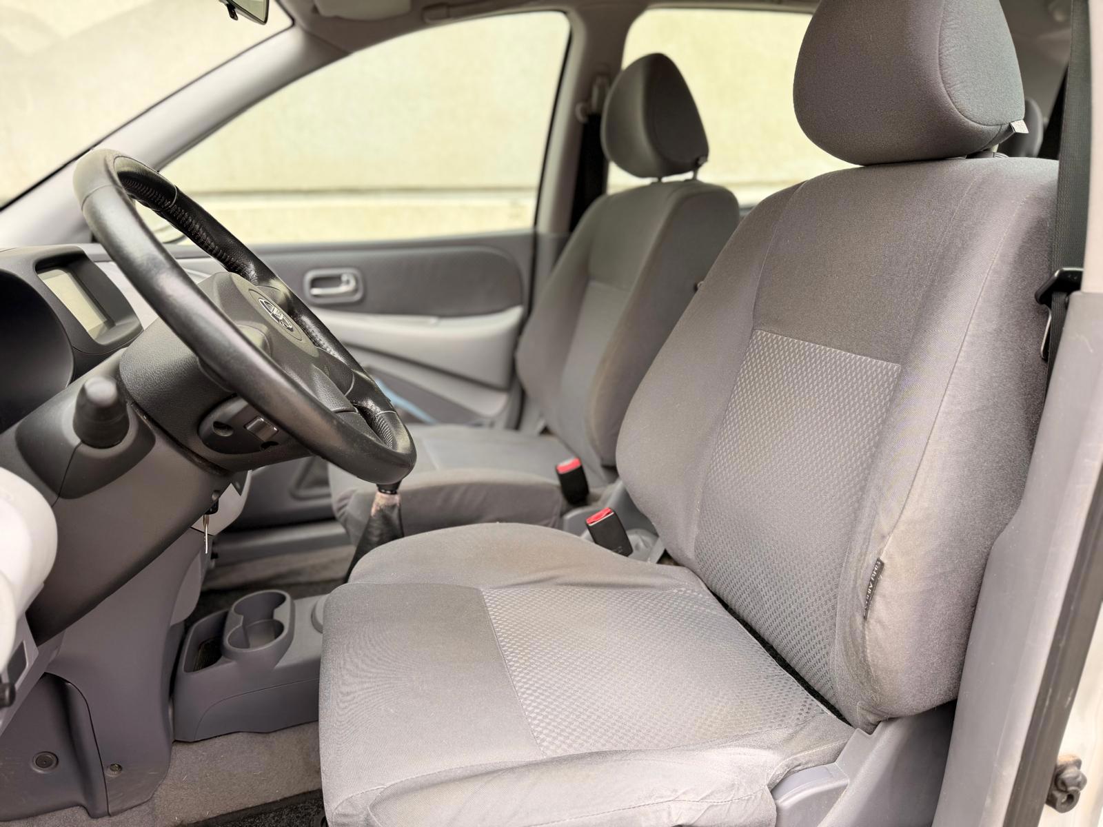 Foto van Nissan Nissan Almera Tino