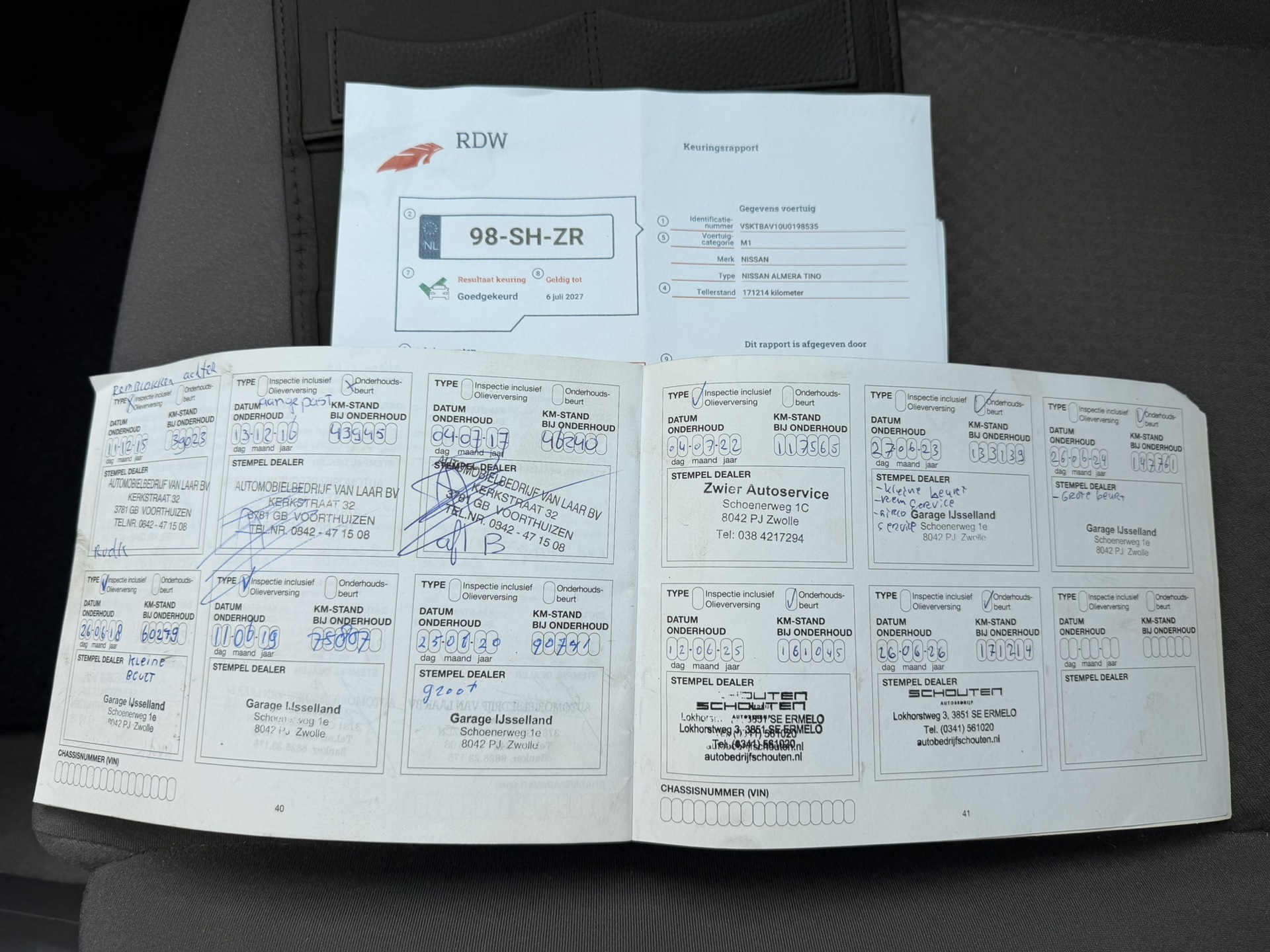 Foto van Nissan Nissan Almera Tino