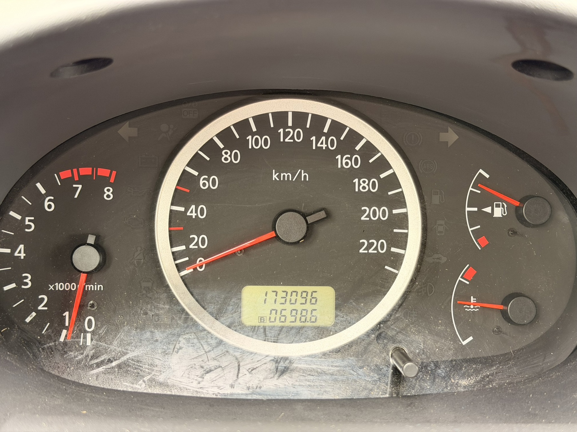 Foto van Nissan Nissan Almera Tino