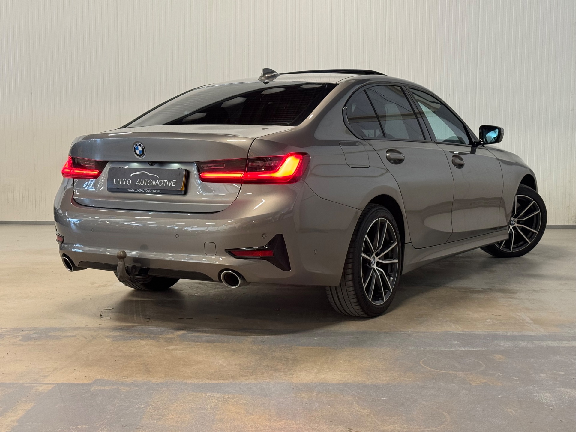 Foto van BMW 330e