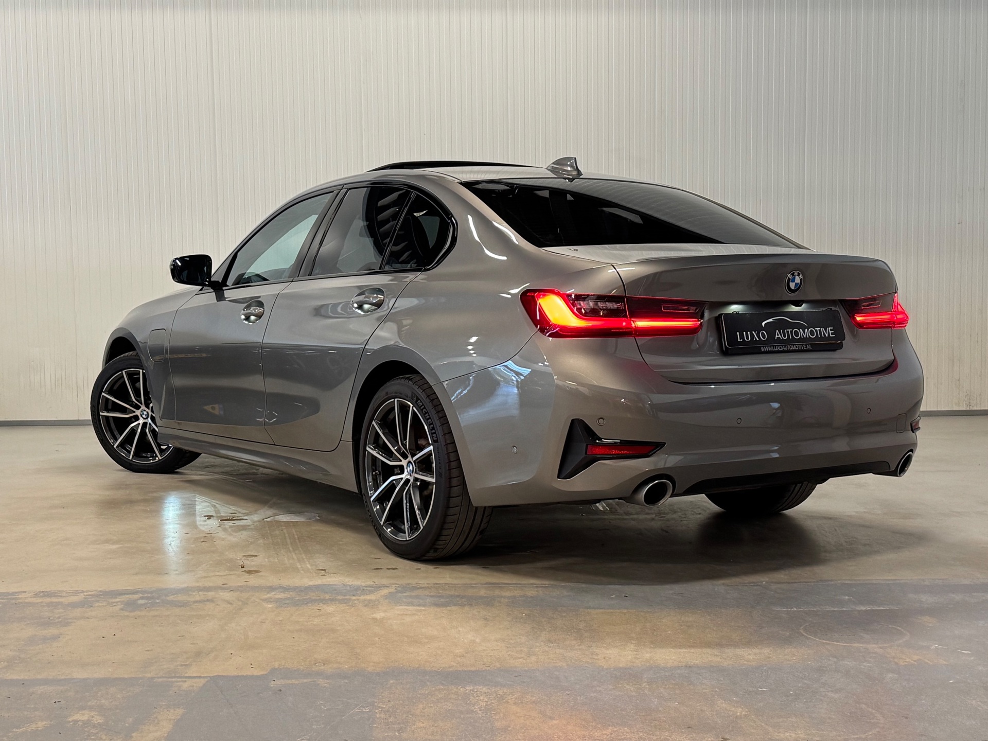 Foto van BMW 330e