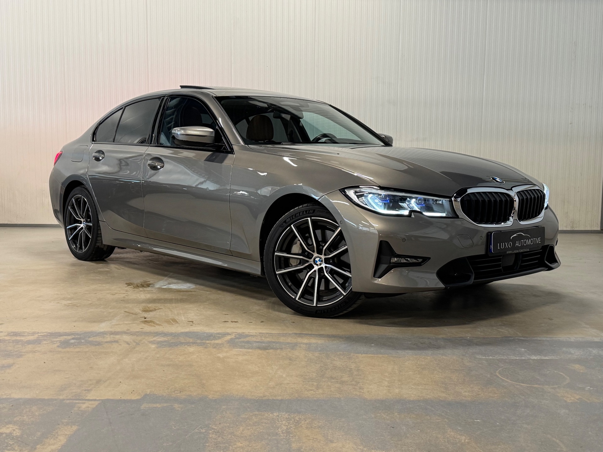 Foto van BMW 330e