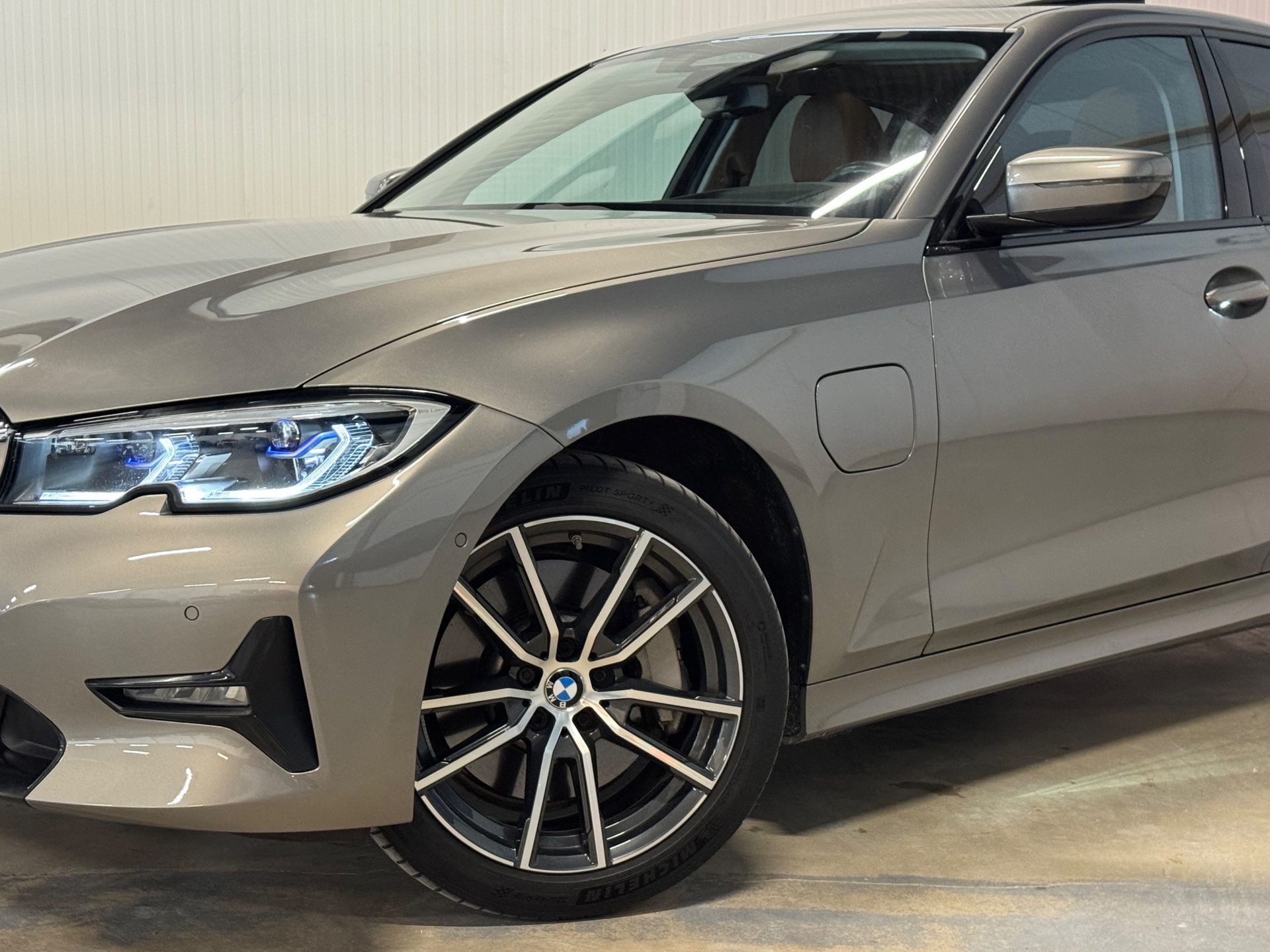 Foto van BMW 330e