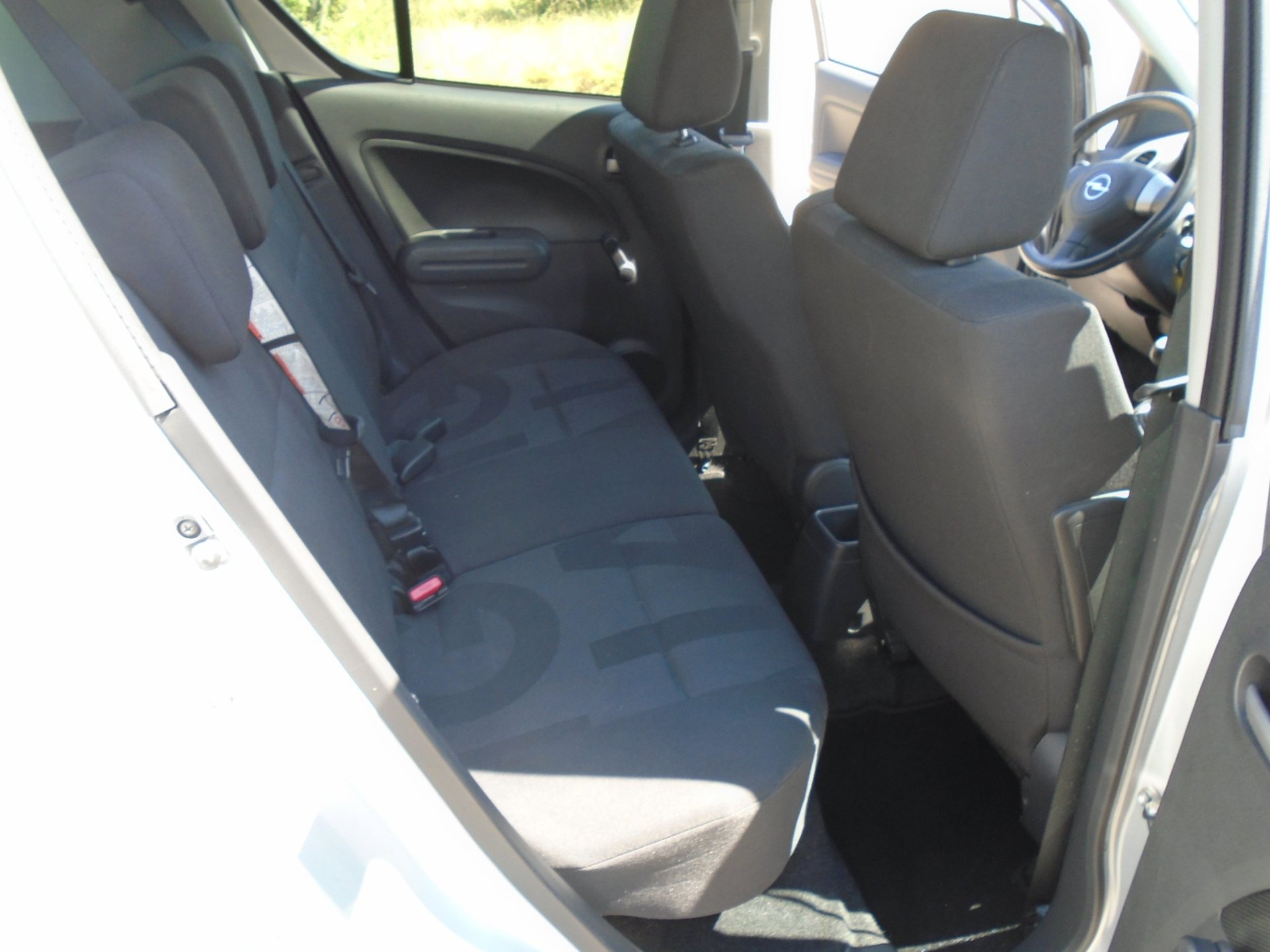 Foto van Opel Agila