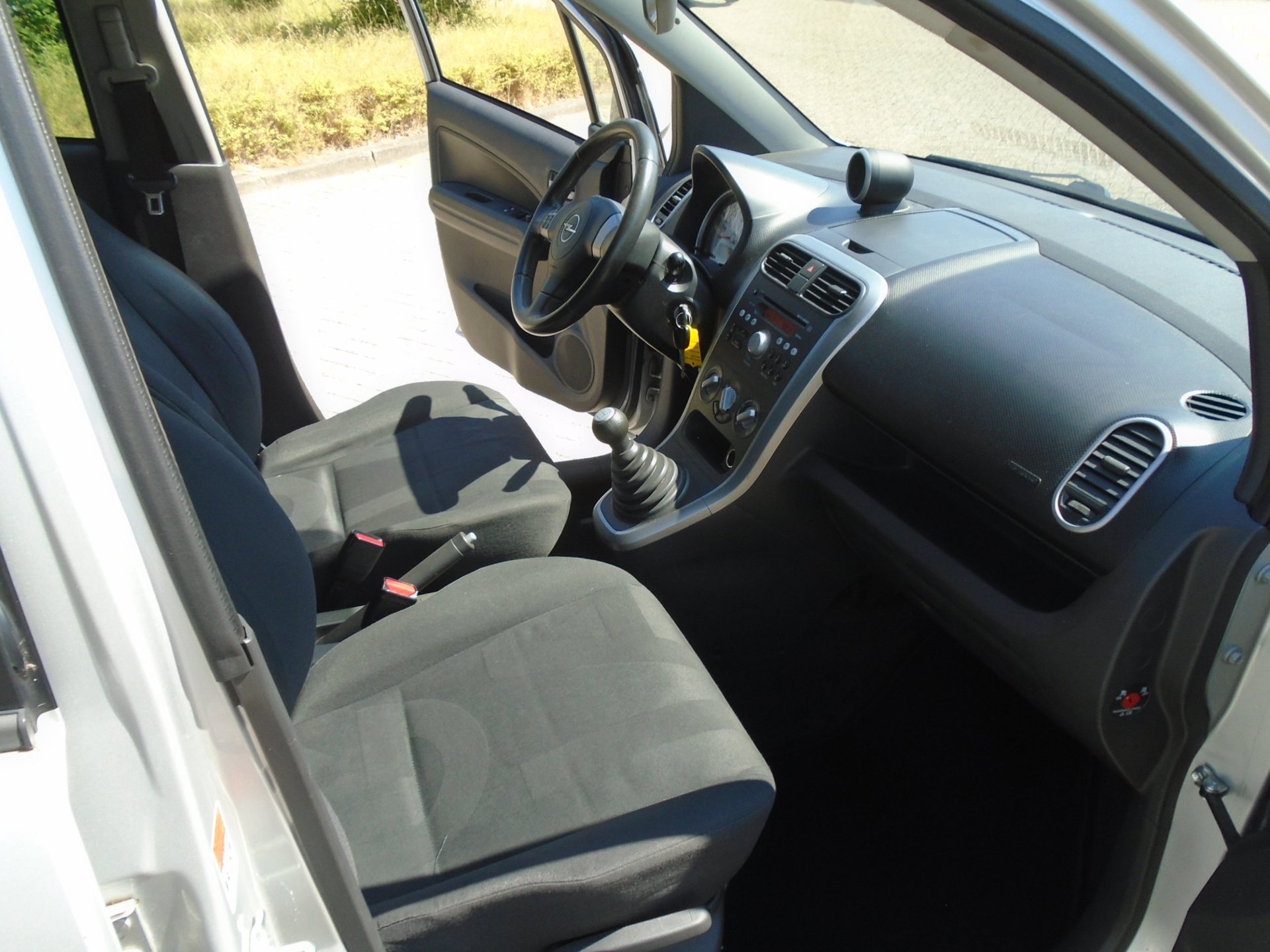 Foto van Opel Agila