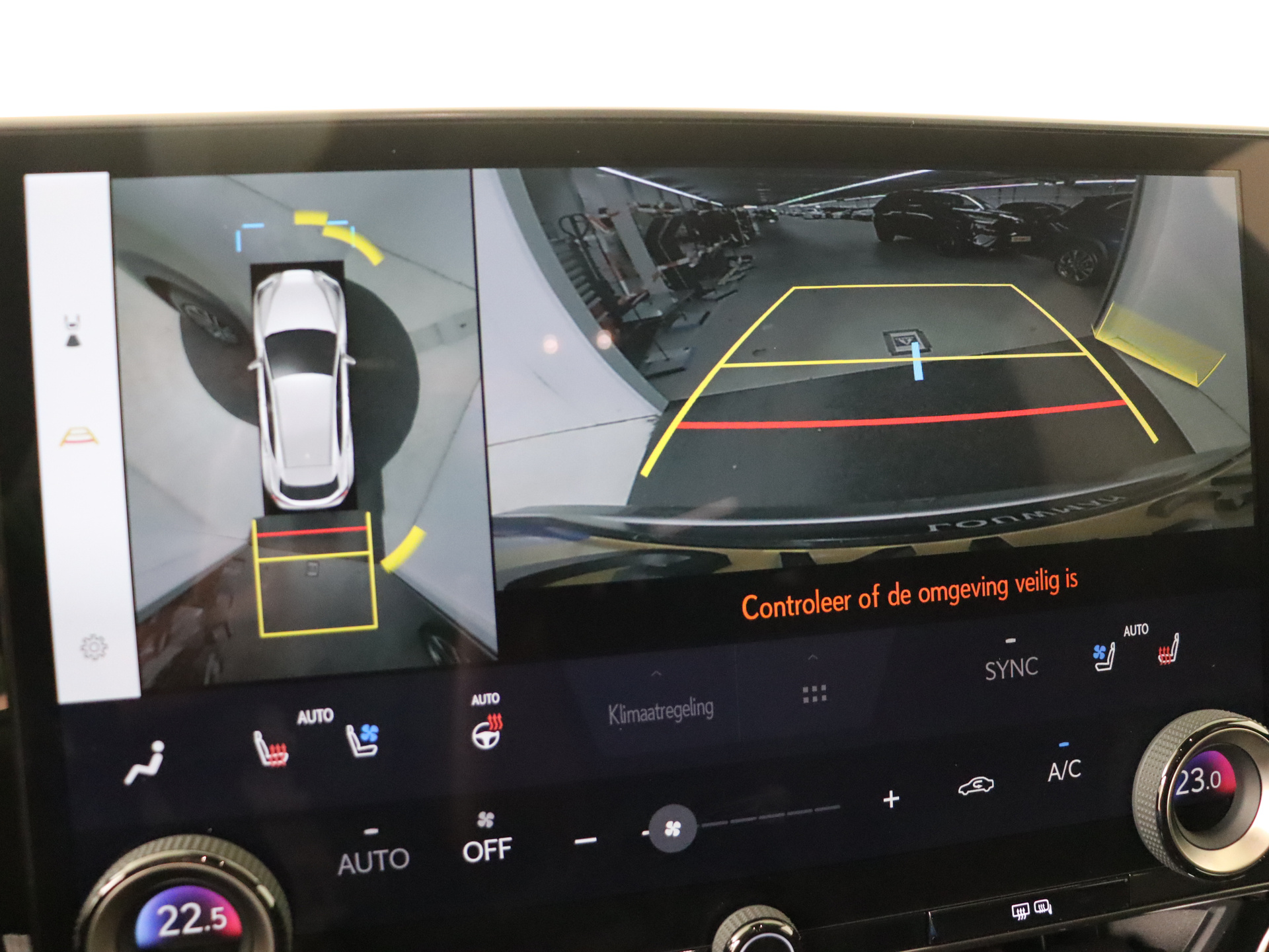Foto van Lexus Lexus Nx450h+