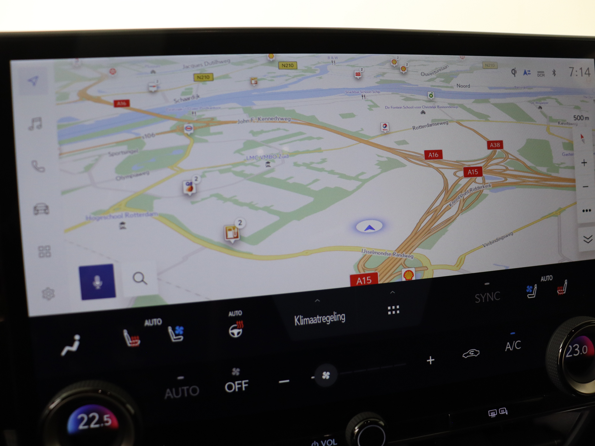 Foto van Lexus Lexus Nx450h+
