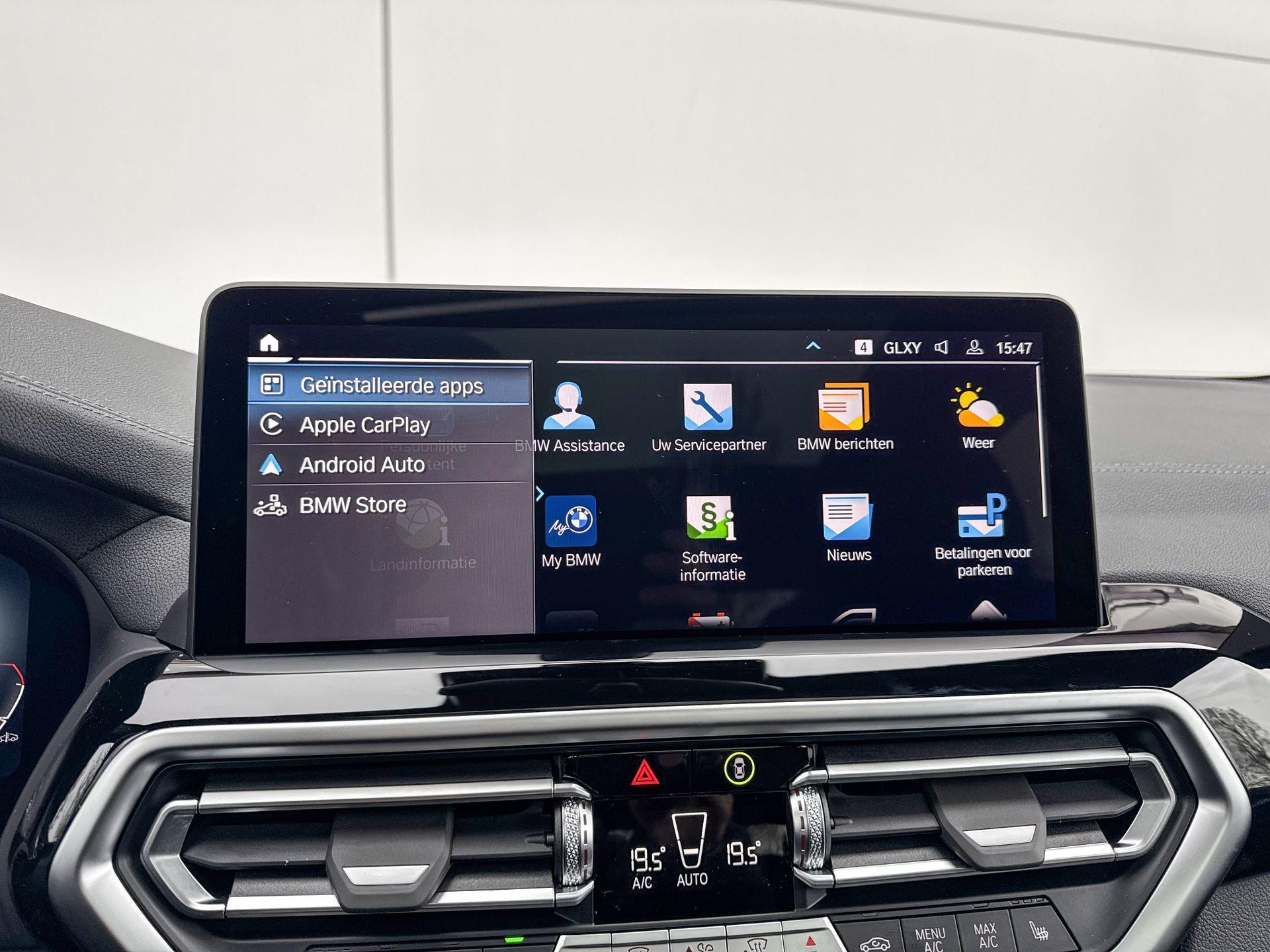 Foto van BMW Ix3