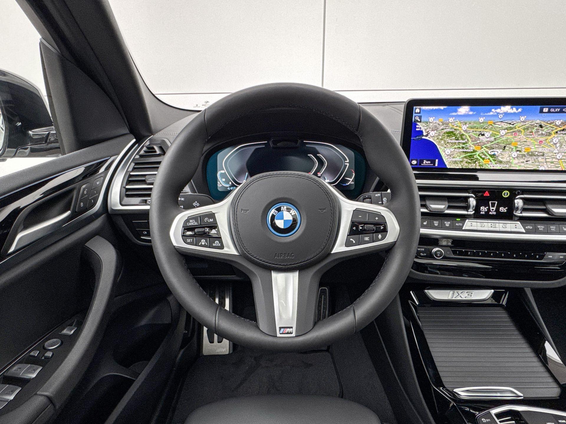 Foto van BMW Ix3