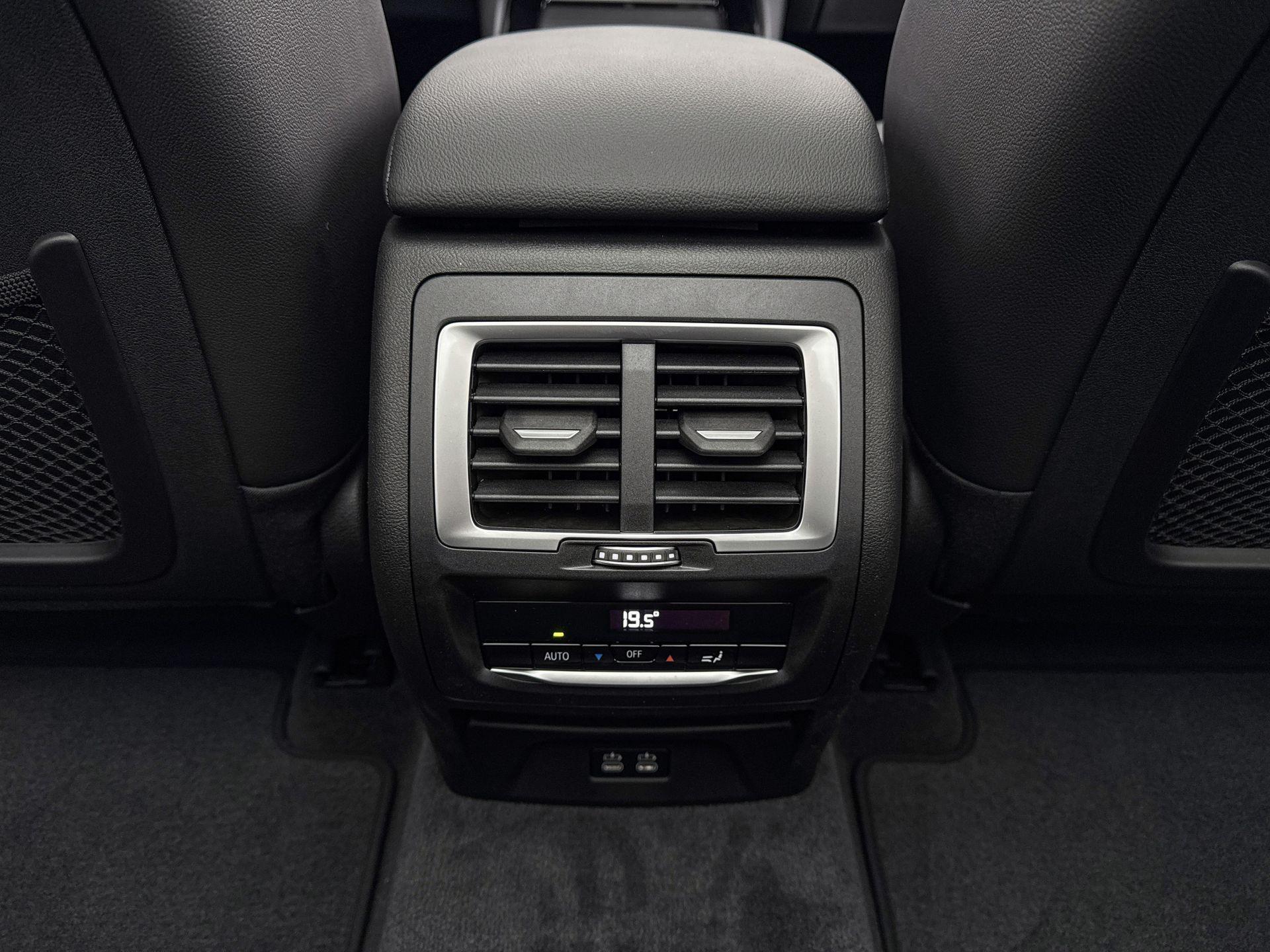 Foto van BMW Ix3