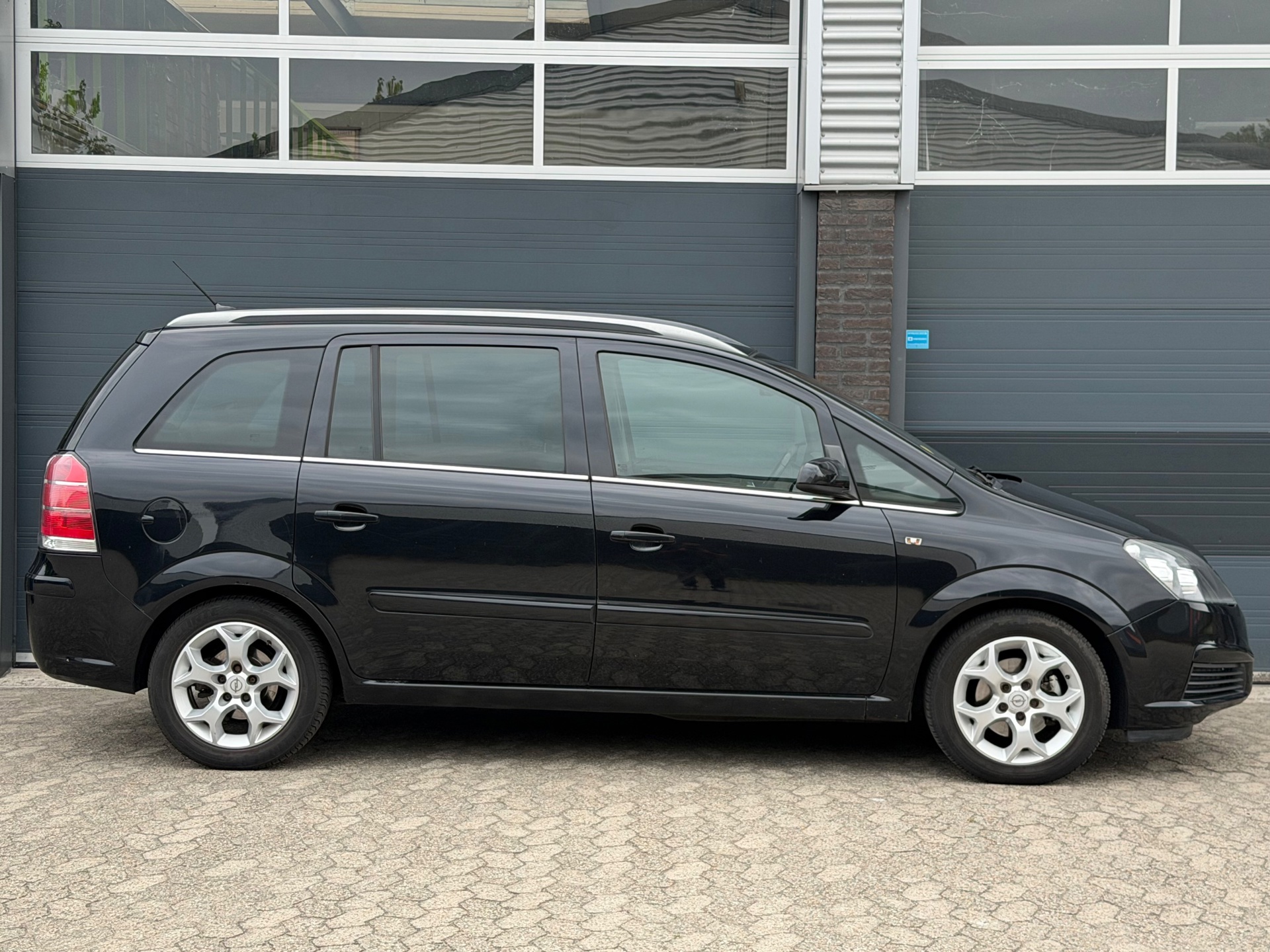 Foto van Opel Zafira