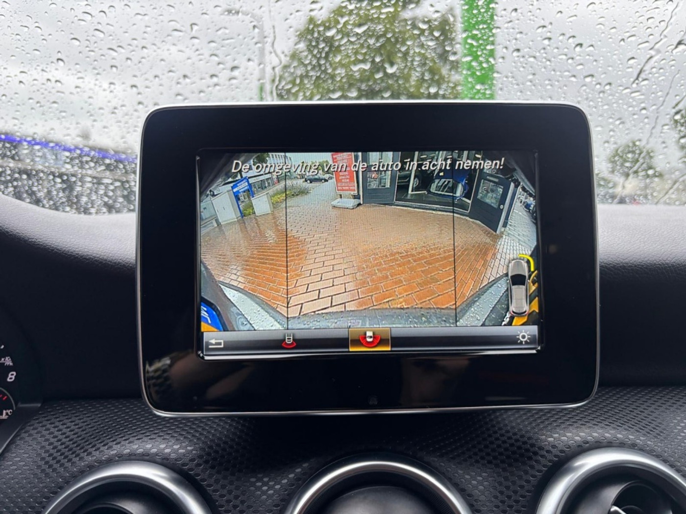 Foto van Mercedes-Benz A 200