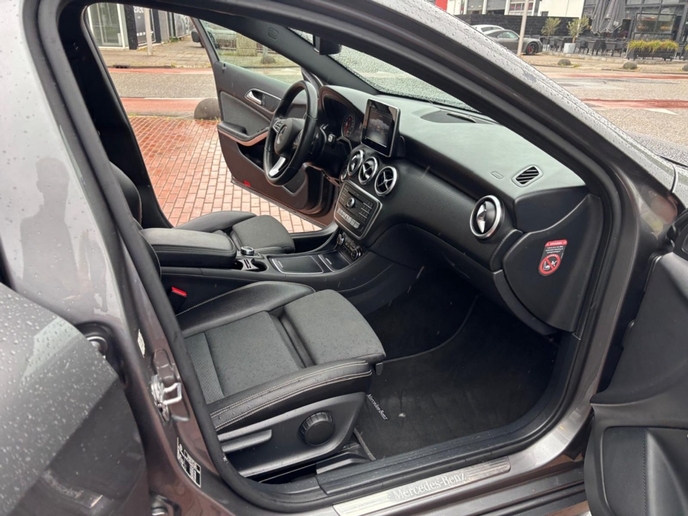 Foto van Mercedes-Benz A 200