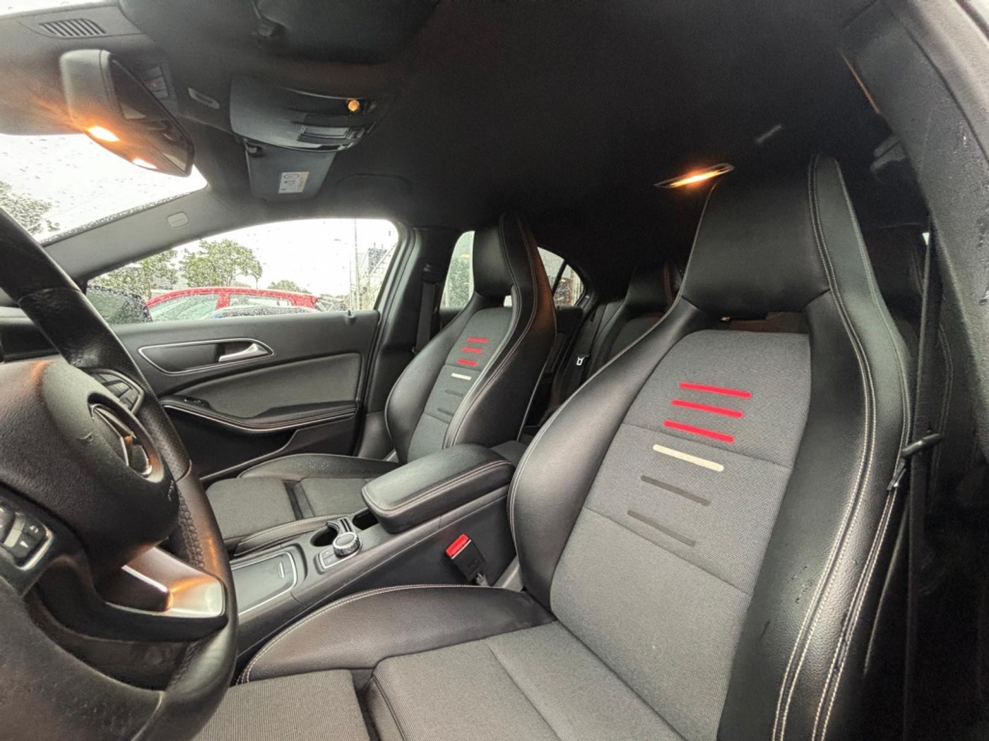 Foto van Mercedes-Benz A 200