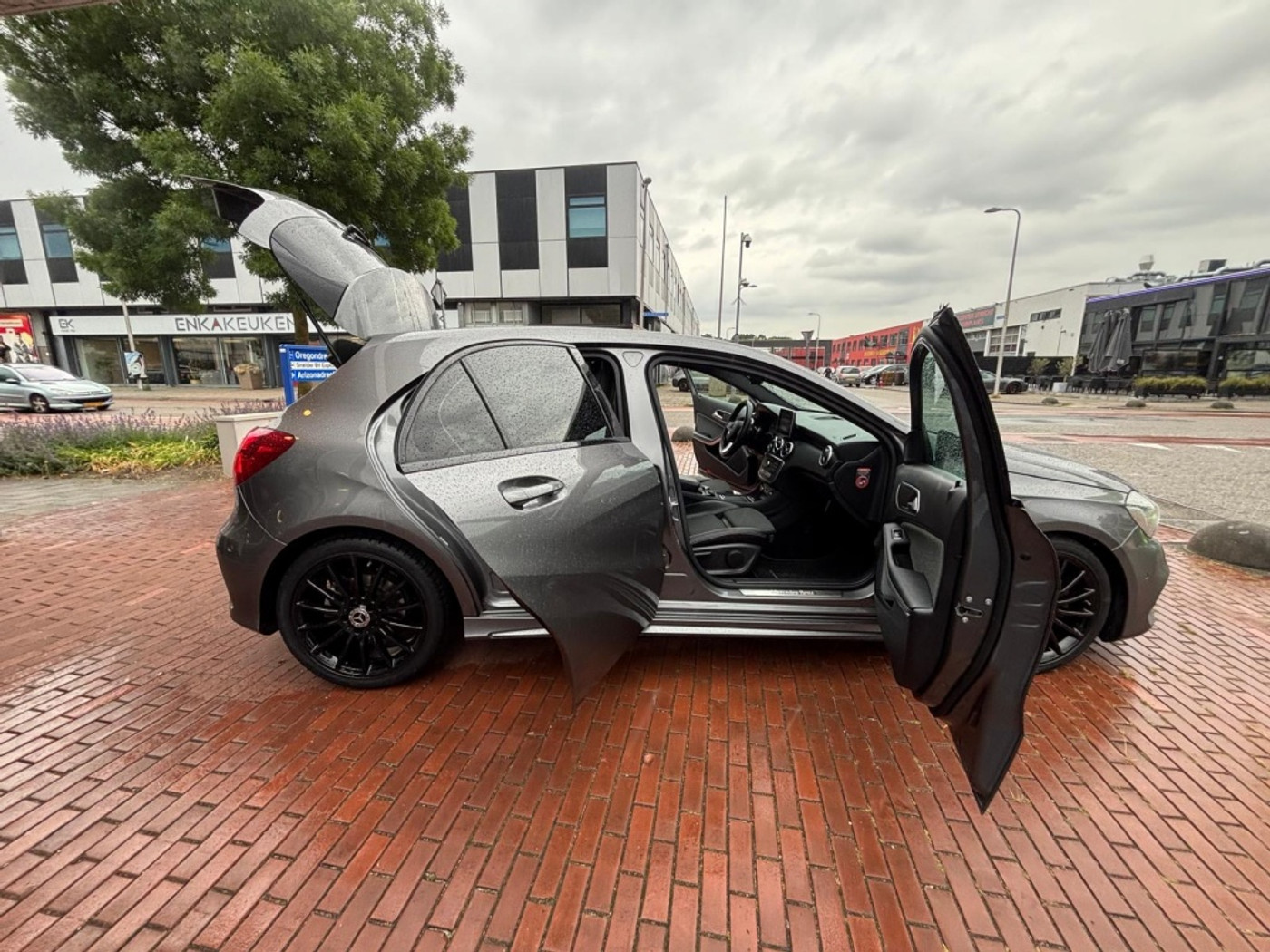 Foto van Mercedes-Benz A 200