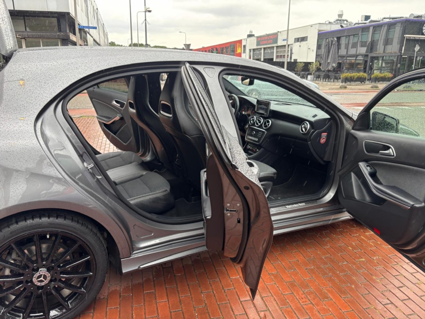 Foto van Mercedes-Benz A 200