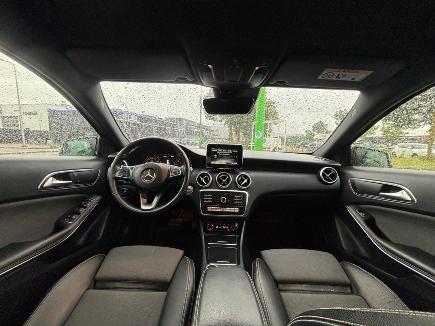 Foto van Mercedes-Benz A 200
