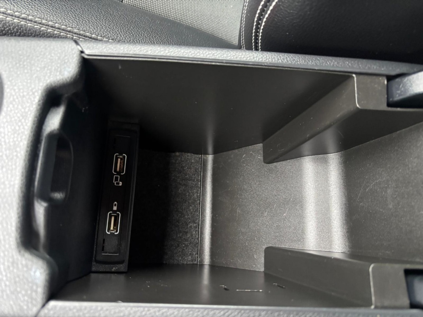 Foto van Mercedes-Benz A 200