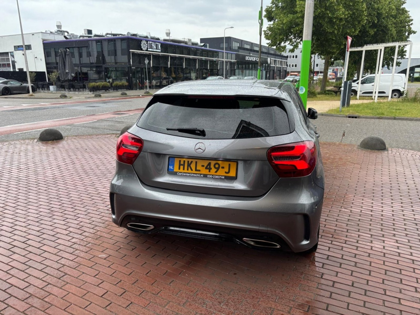 Foto van Mercedes-Benz A 200
