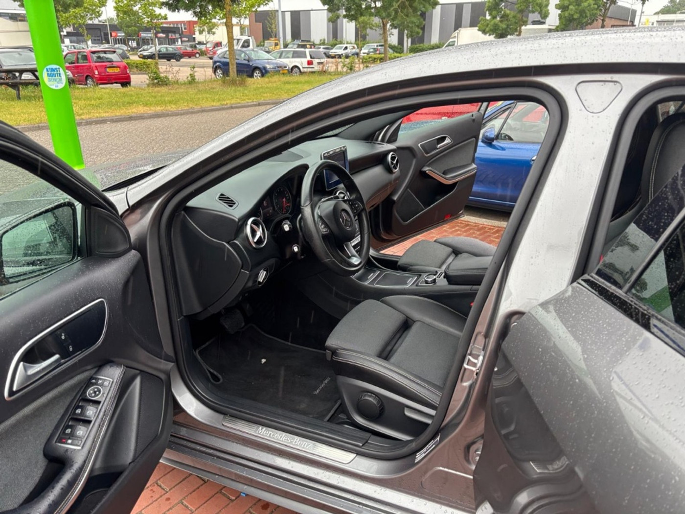 Foto van Mercedes-Benz A 200