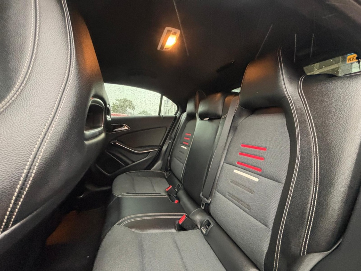 Foto van Mercedes-Benz A 200