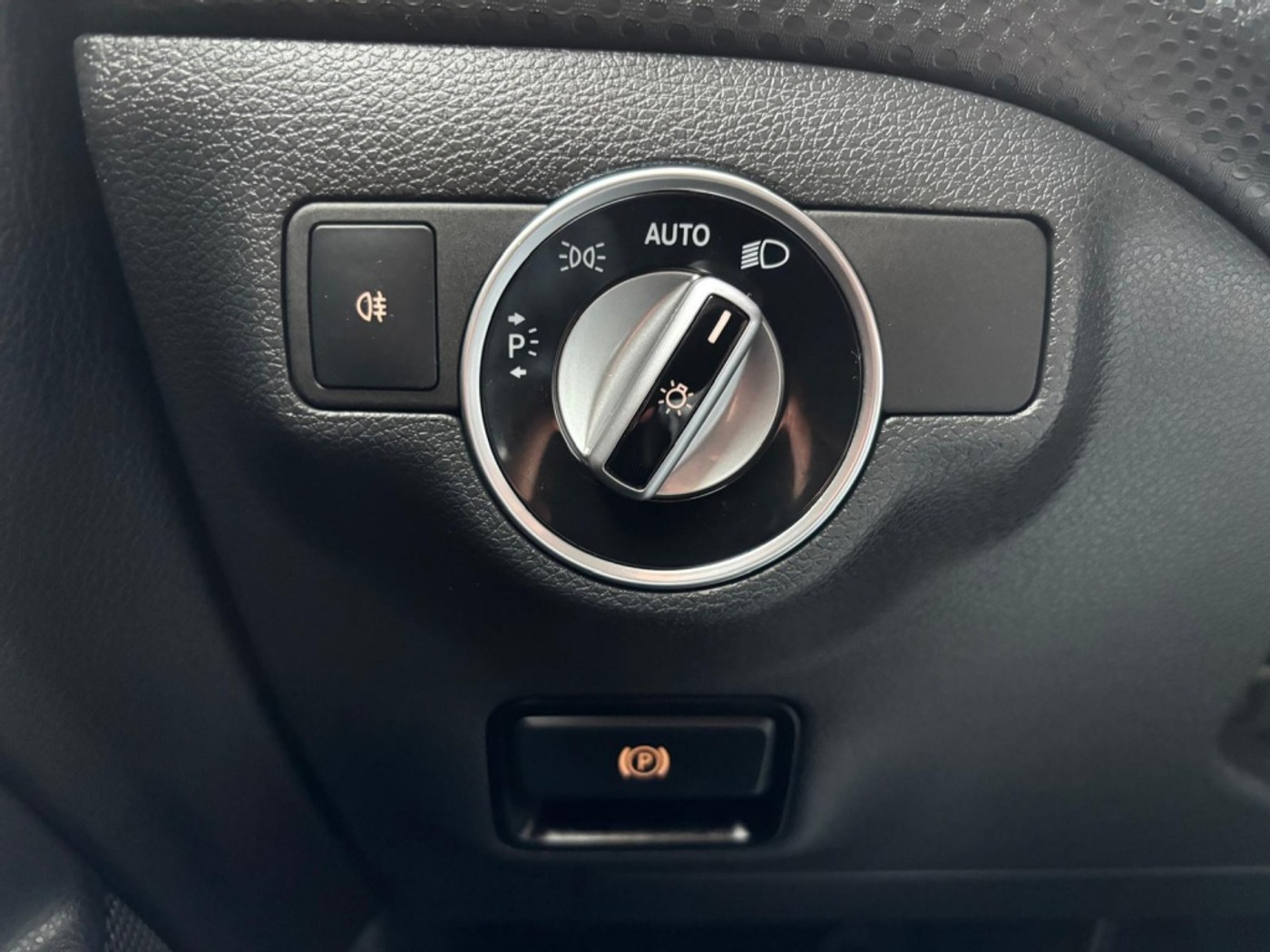 Foto van Mercedes-Benz A 200