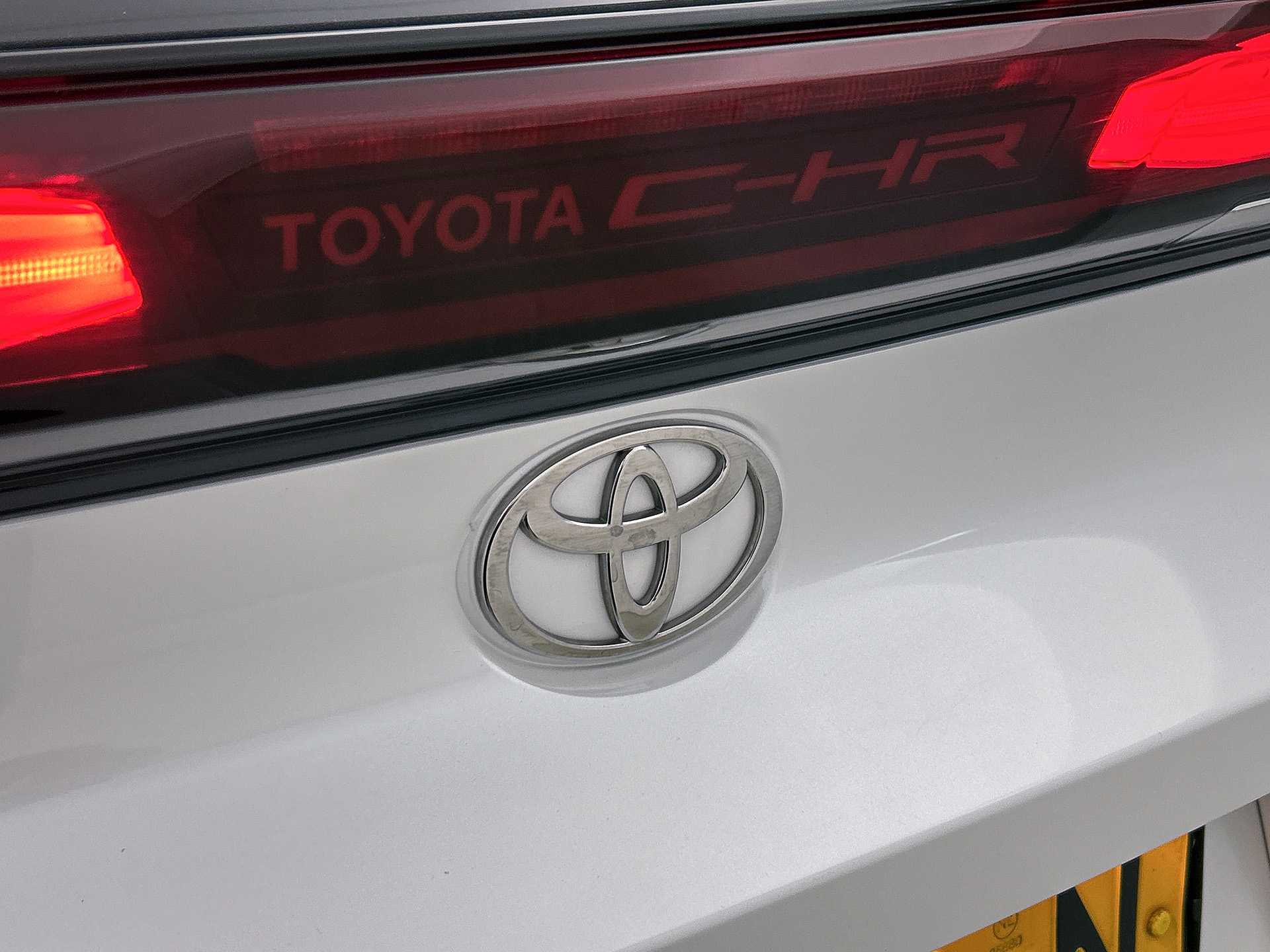Foto van Toyota Toyota C-hr