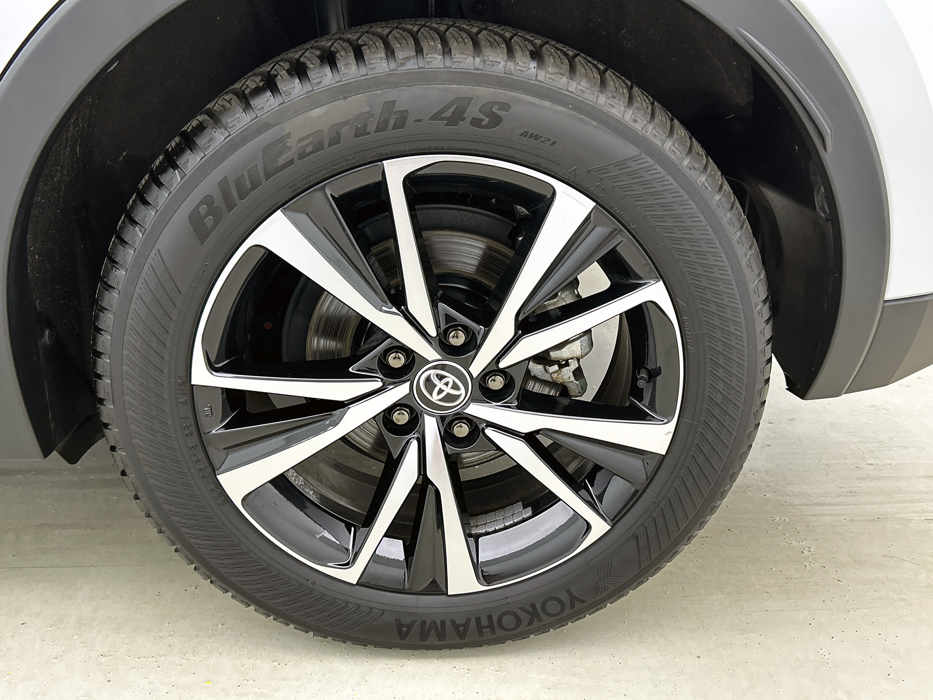 Foto van Toyota Toyota C-hr