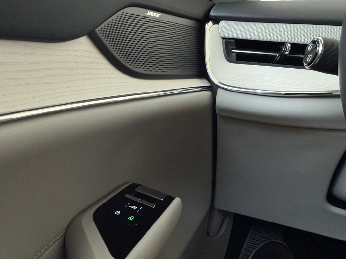 Foto van Volvo Ex90