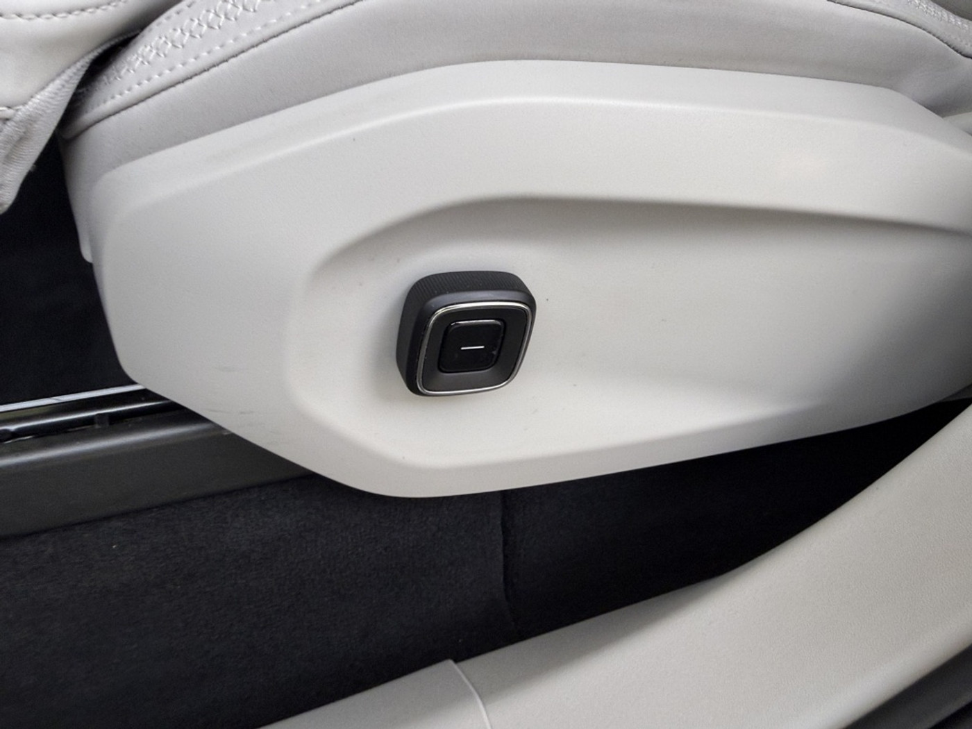 Foto van Volvo Ex90